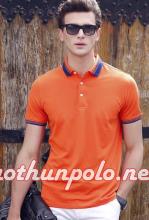 Áo thun có cổ sọc