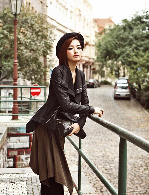 Đ&ocirc;ng n&agrave;y, diện &aacute;o da thật "chất" - 1